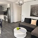 Daire Coral Bay By Vacanzy Collection